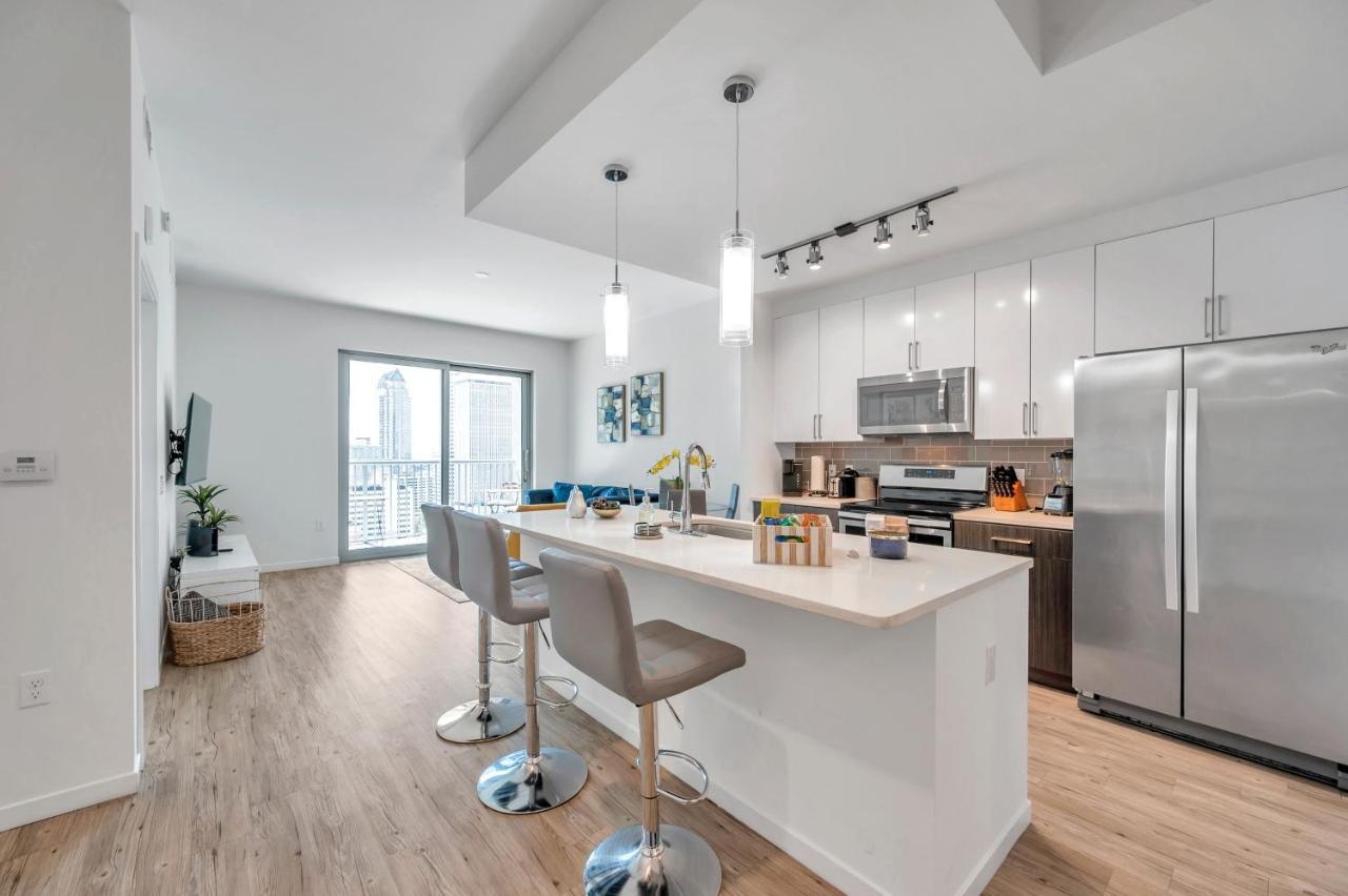 Luxury 1 Bedroom With Den Downtown Tampa Apt - City Views, Rooftop Pool, Workspace Ngoại thất bức ảnh