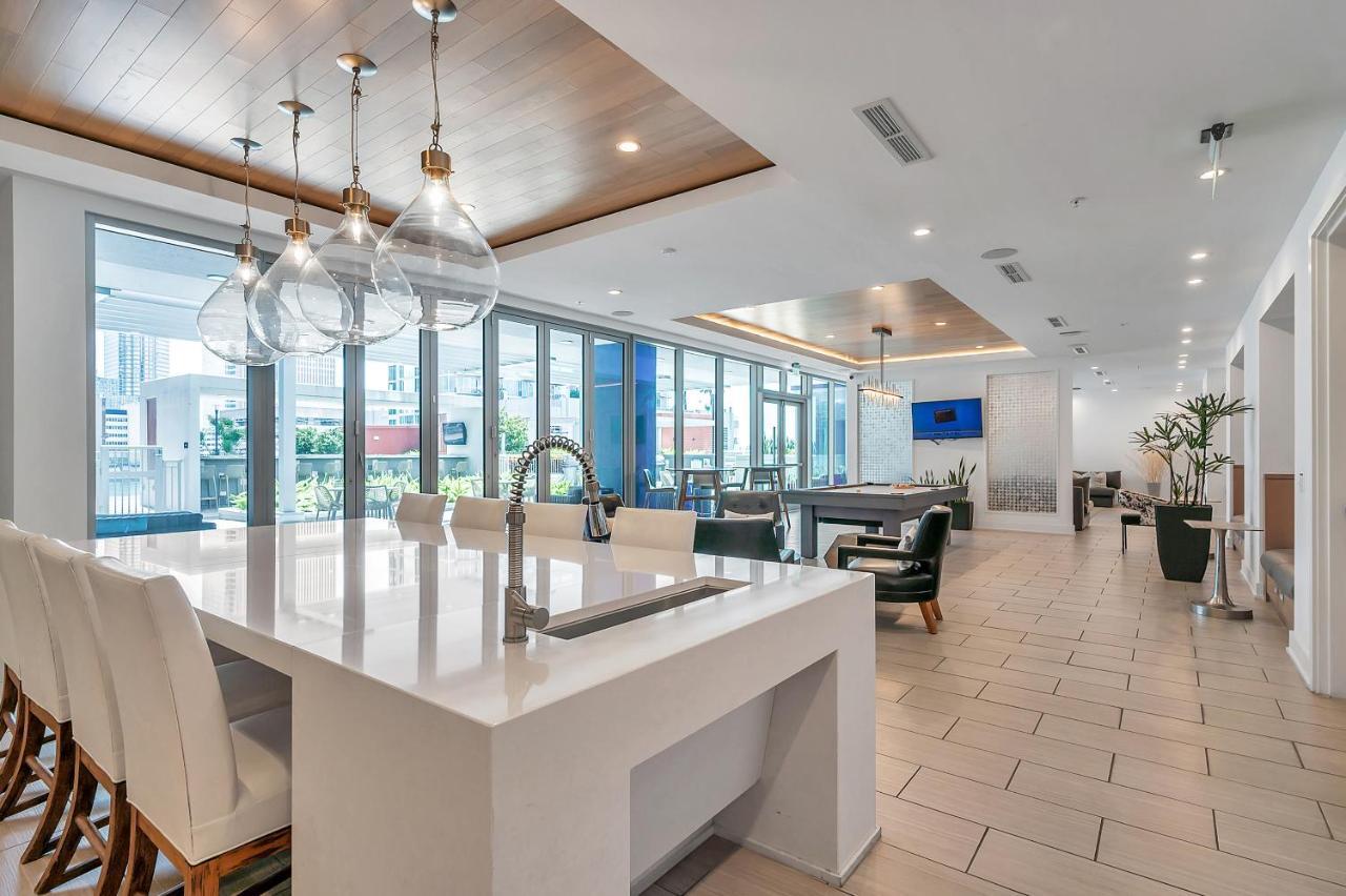 Luxury 1 Bedroom With Den Downtown Tampa Apt - City Views, Rooftop Pool, Workspace Ngoại thất bức ảnh