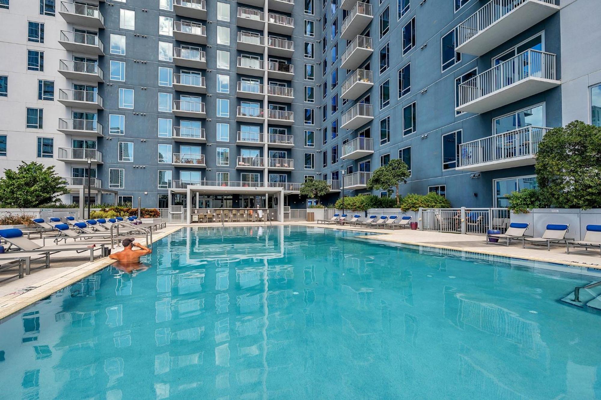 Luxury 1 Bedroom With Den Downtown Tampa Apt - City Views, Rooftop Pool, Workspace Ngoại thất bức ảnh