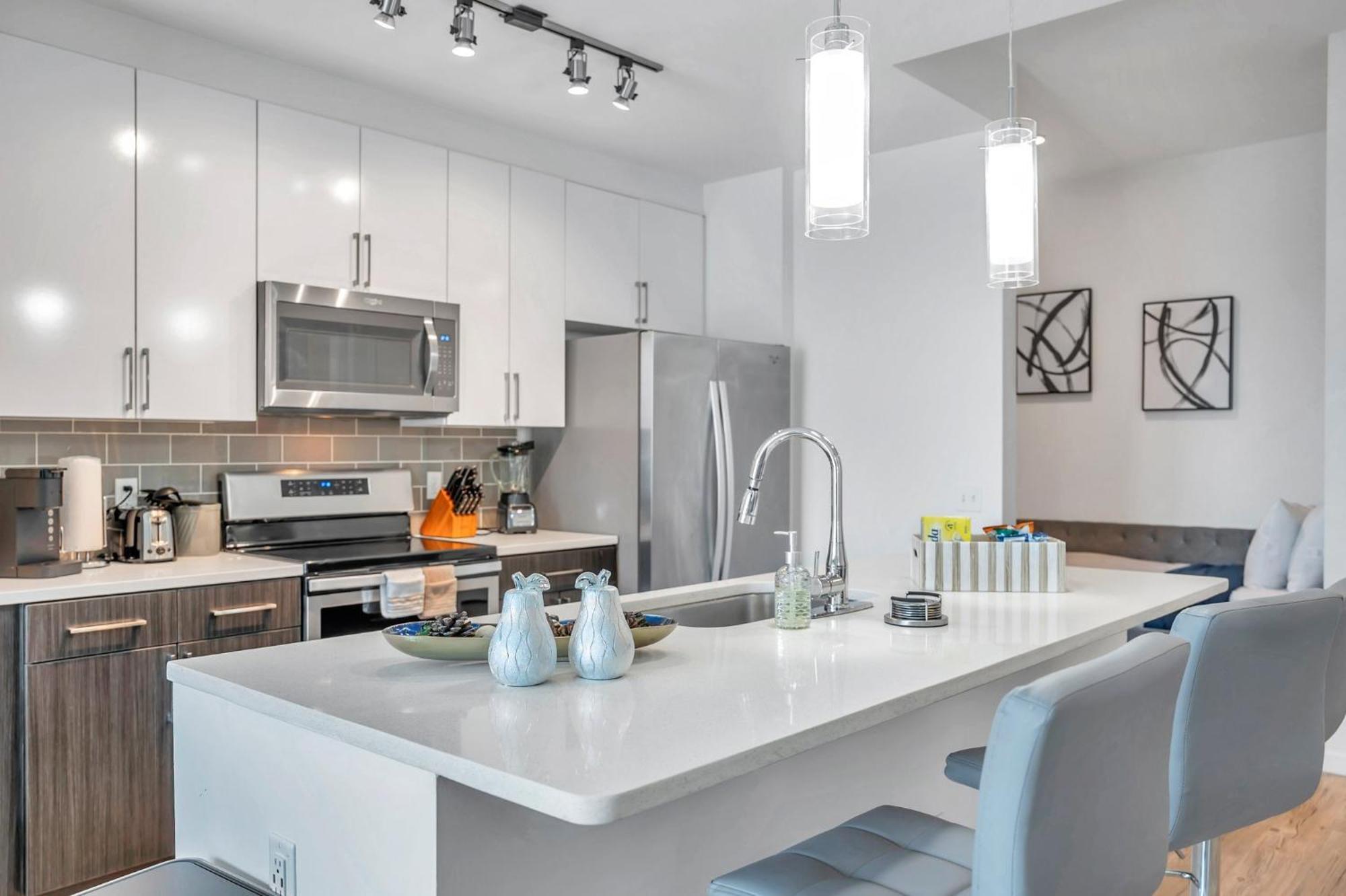Luxury 1 Bedroom With Den Downtown Tampa Apt - City Views, Rooftop Pool, Workspace Ngoại thất bức ảnh
